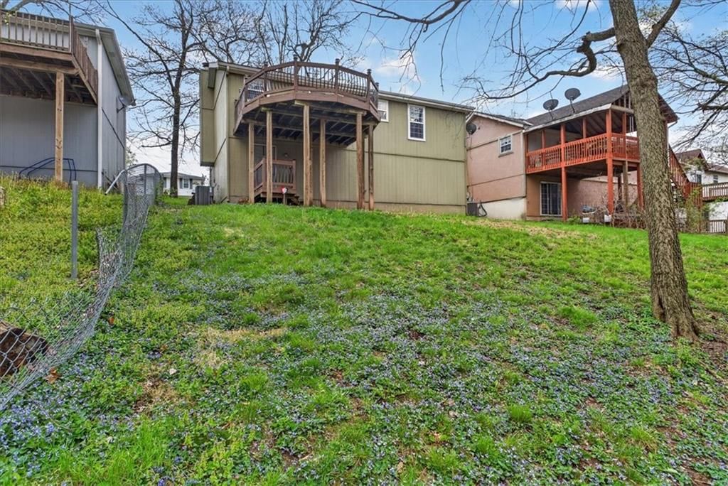 4818 N Fremont Avenue — photo 36