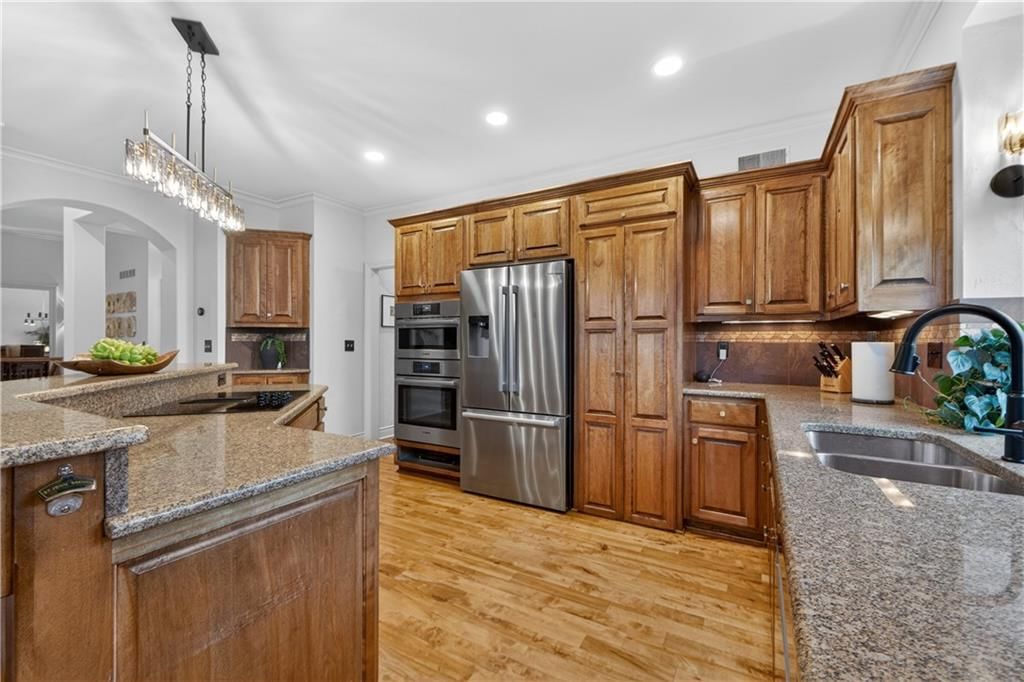 16305 Stearns Street — photo 25