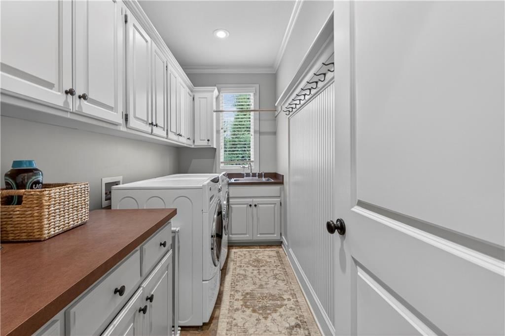 16305 Stearns Street — photo 32