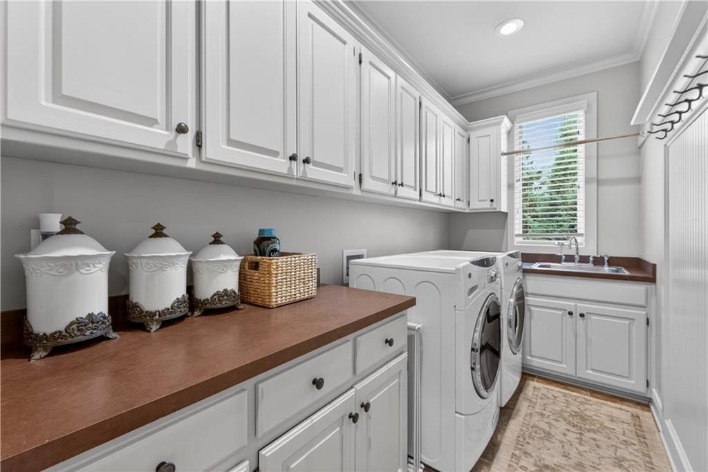 16305 Stearns Street — photo 33