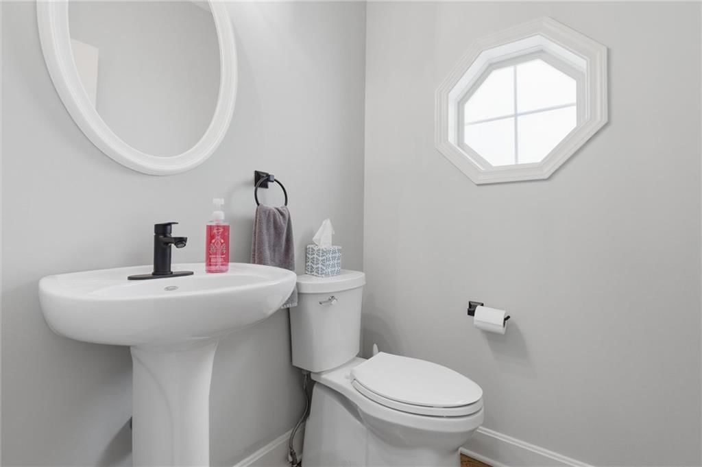 9708 N DONNELLY Avenue — photo 14