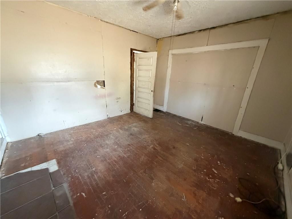 4907 Walrond Avenue — photo 9