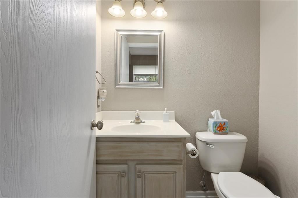 3501 NE AUSTIN Drive — photo 7