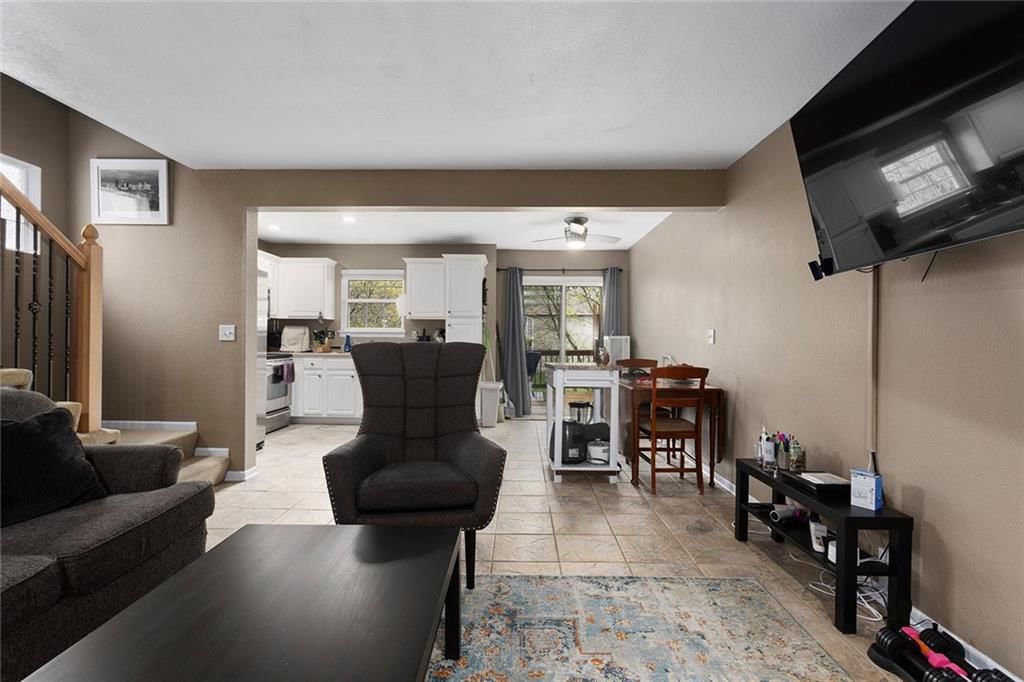 3501 NE AUSTIN Drive — photo 9
