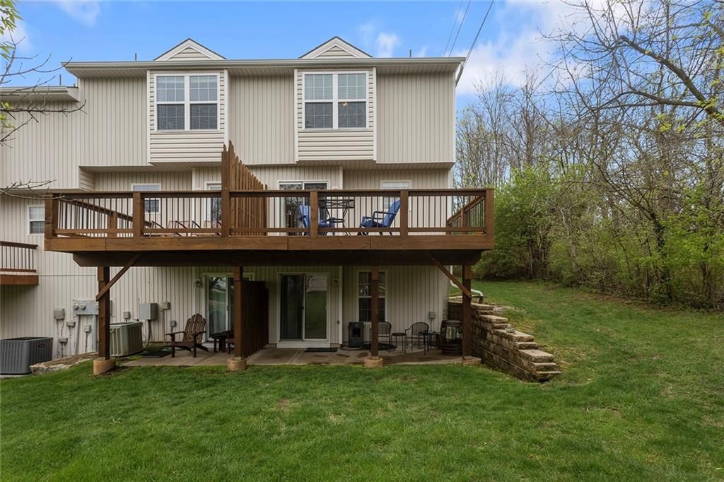 3501 NE AUSTIN Drive — photo 31