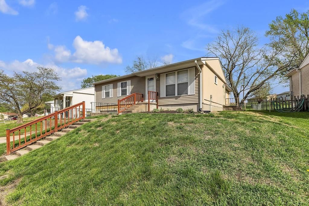 2503 Cypress Avenue — photo 4