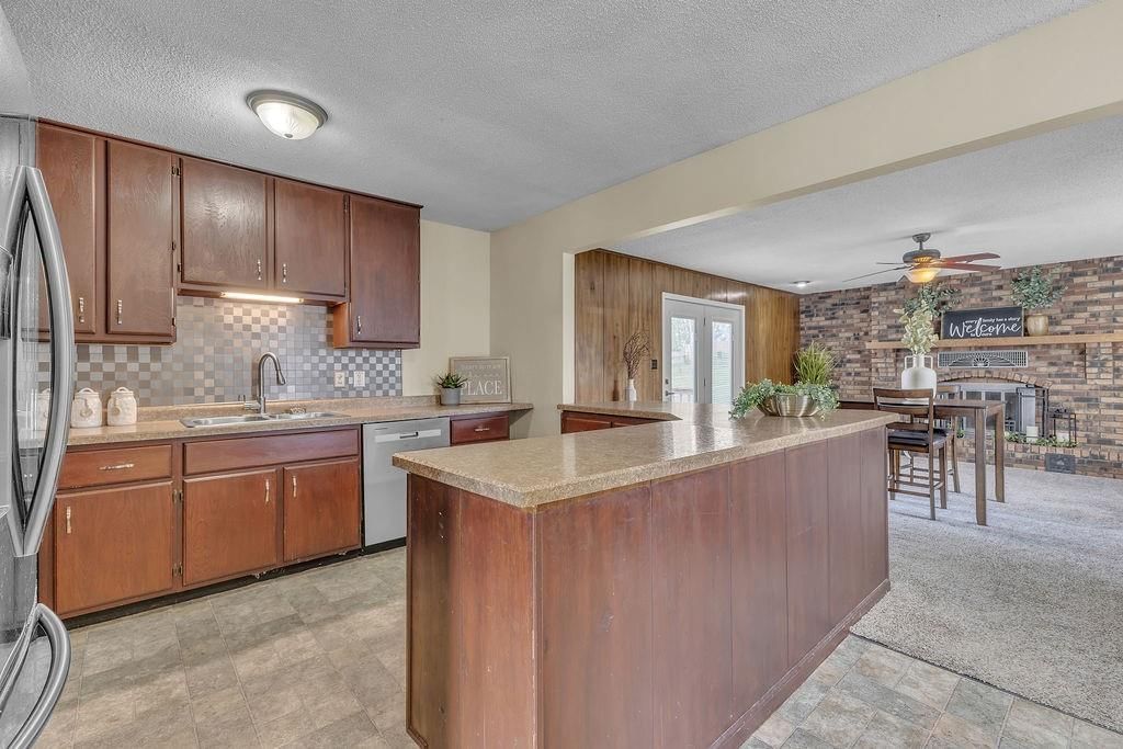 2503 Cypress Avenue — photo 8