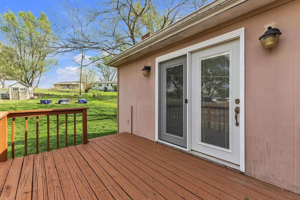 2503 Cypress Avenue — photo 36