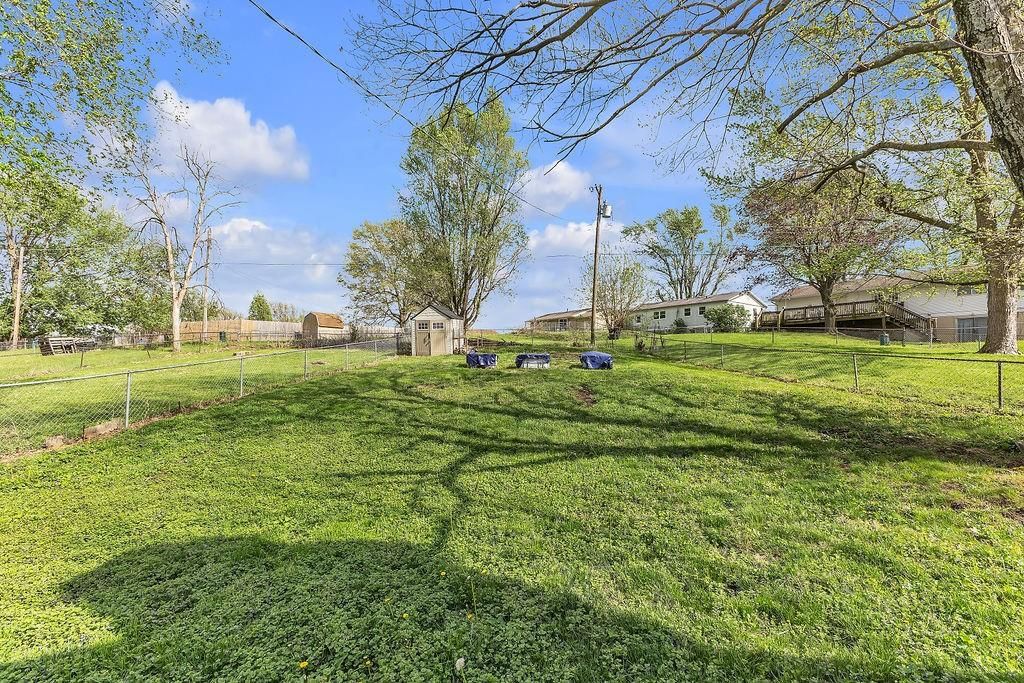 2503 Cypress Avenue — photo 38