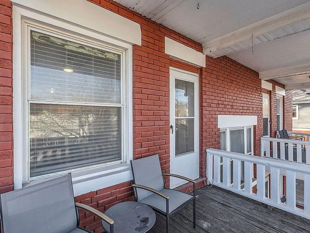 4330 Troost Avenue — photo 15