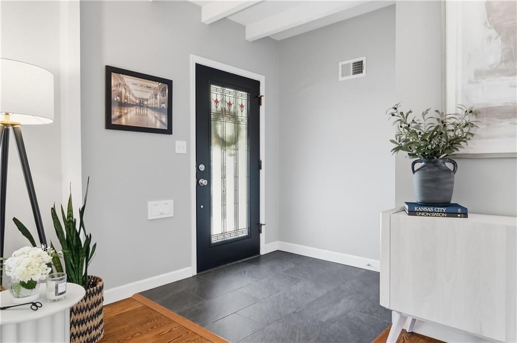 7928 Juniper Drive — photo 4