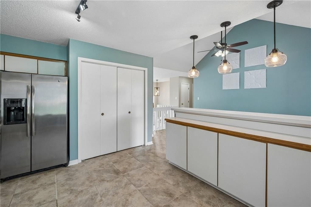 9524 W 117TH Street — photo 10