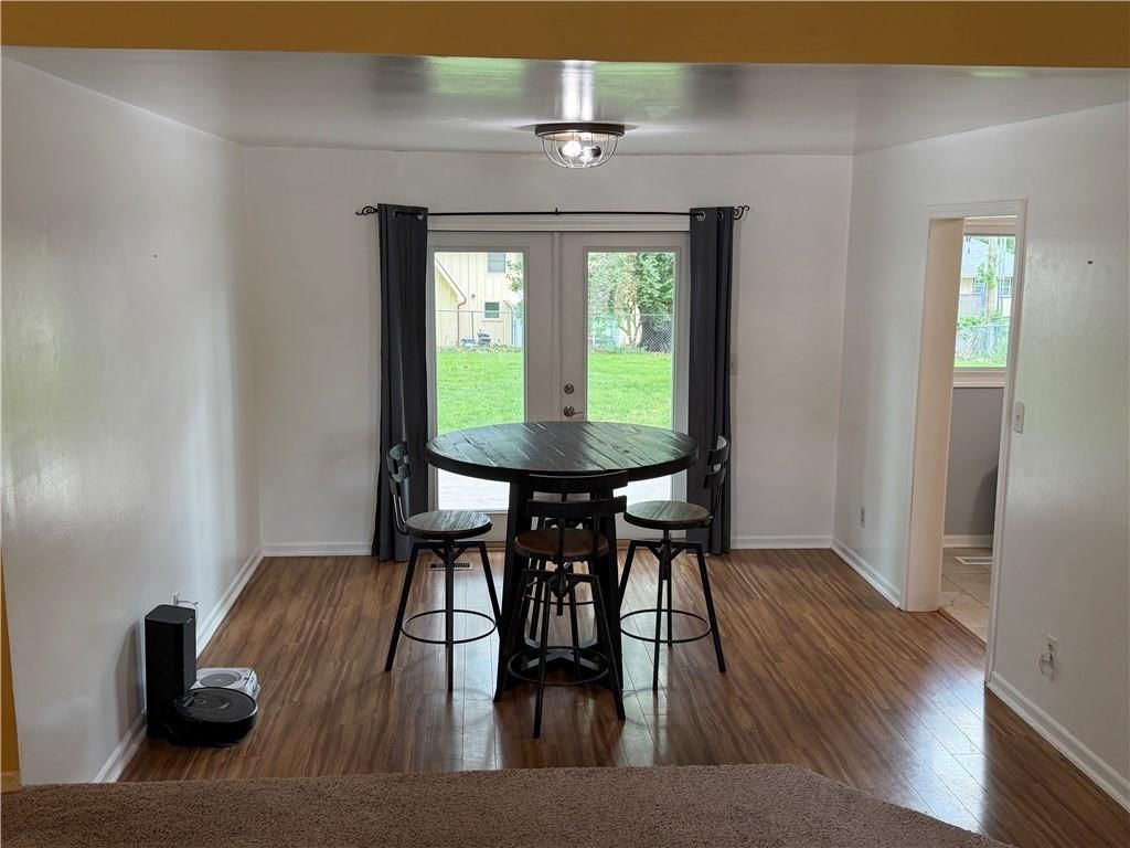 3110 Lakeview Circle — photo 11