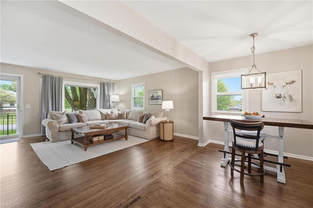 444 E Ash Street — photo 10