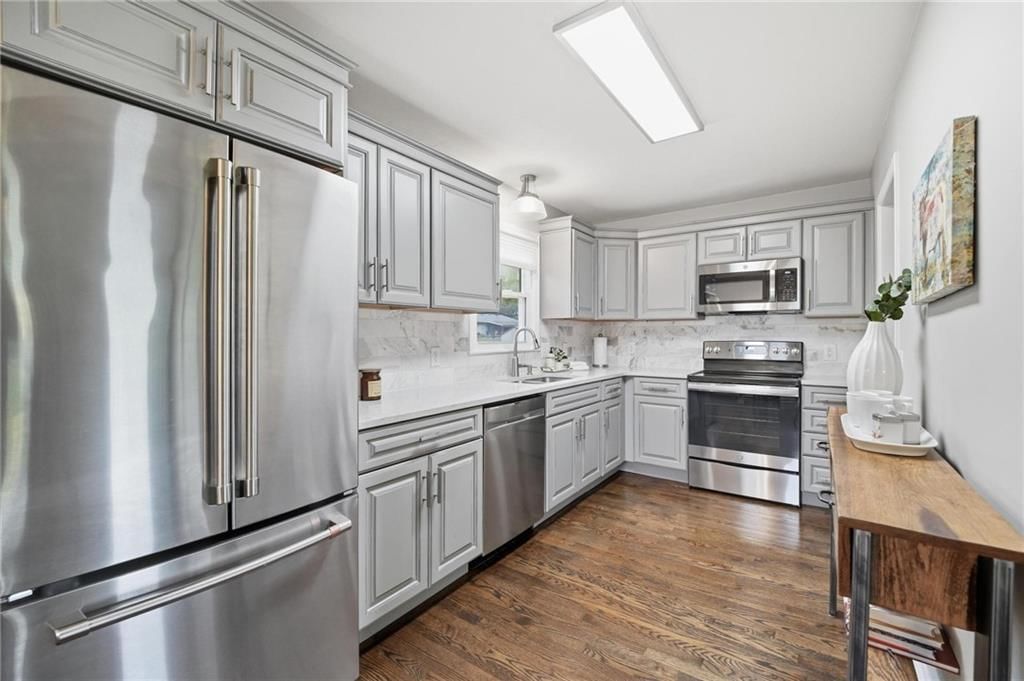 444 E Ash Street — photo 11