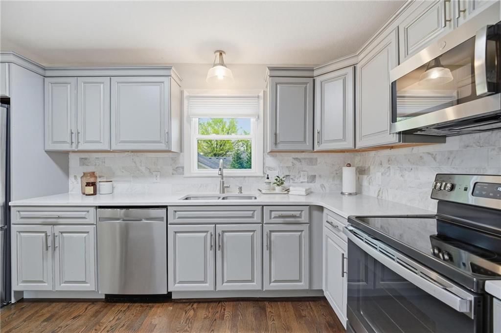 444 E Ash Street — photo 14