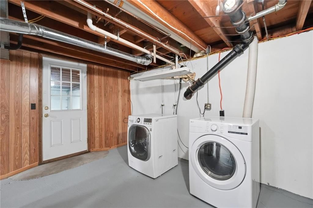 444 E Ash Street — photo 26