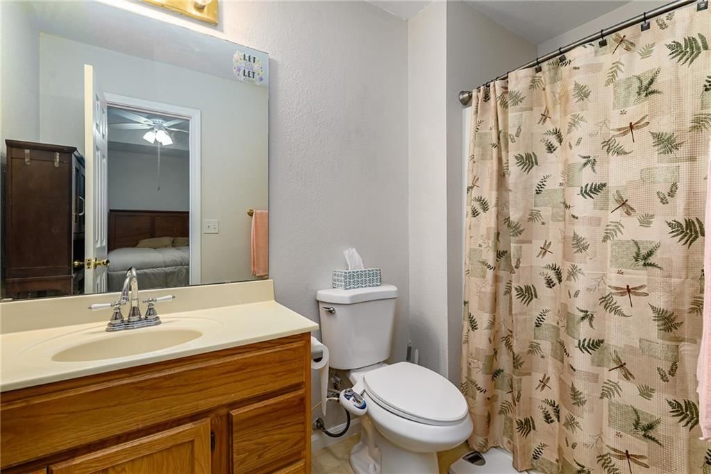 361 E 12th Street — photo 11