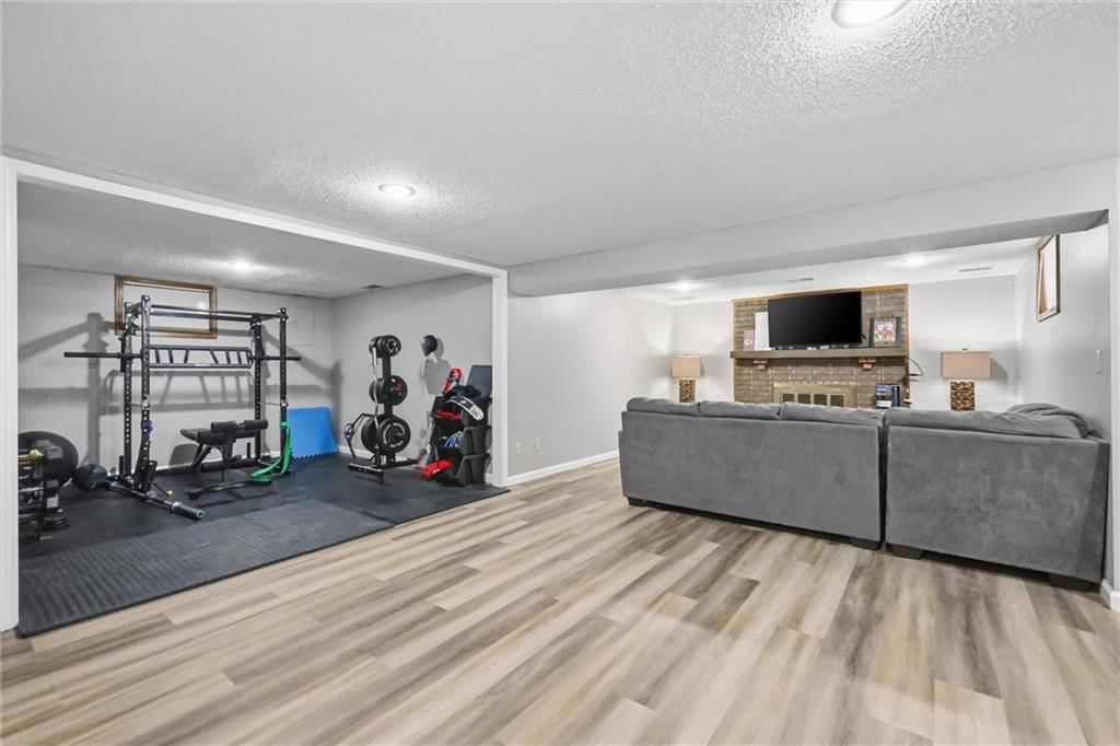 1008 SW Hiawatha Drive — photo 27