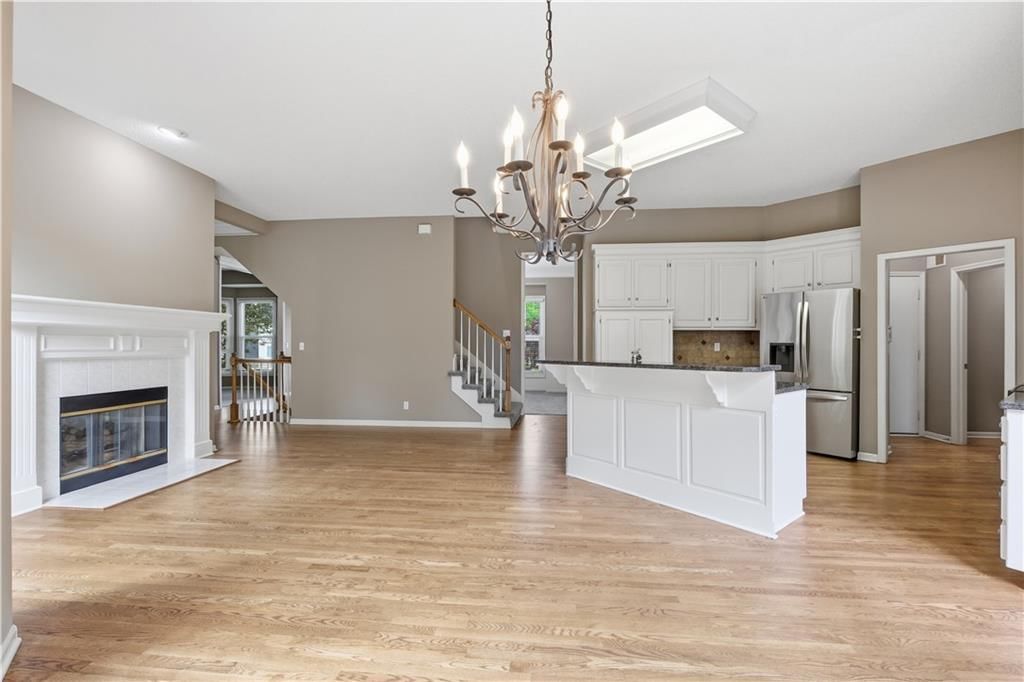 14313 Hadley Street — photo 8