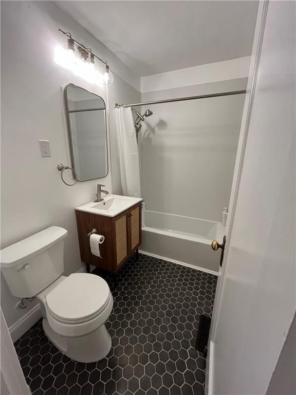 6135 HOLMES Street — photo 17