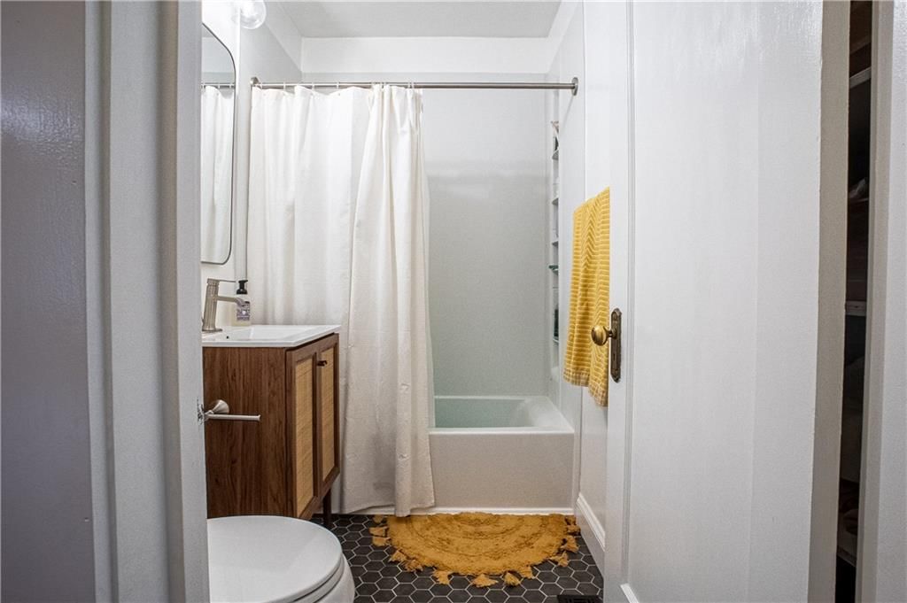 6135 HOLMES Street — photo 19