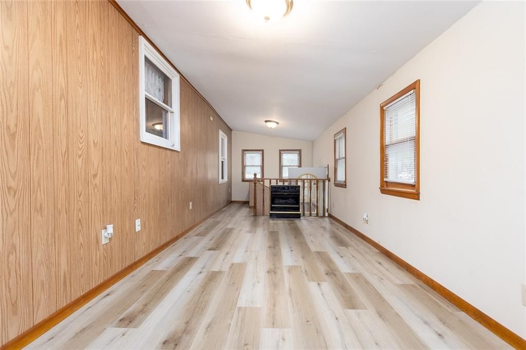 725 Ley Street — photo 6