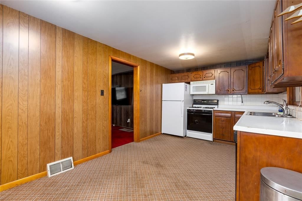 725 Ley Street — photo 7