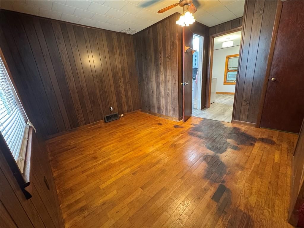 725 Ley Street — photo 15