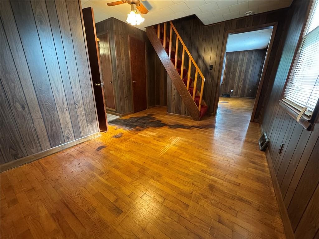 725 Ley Street — photo 16