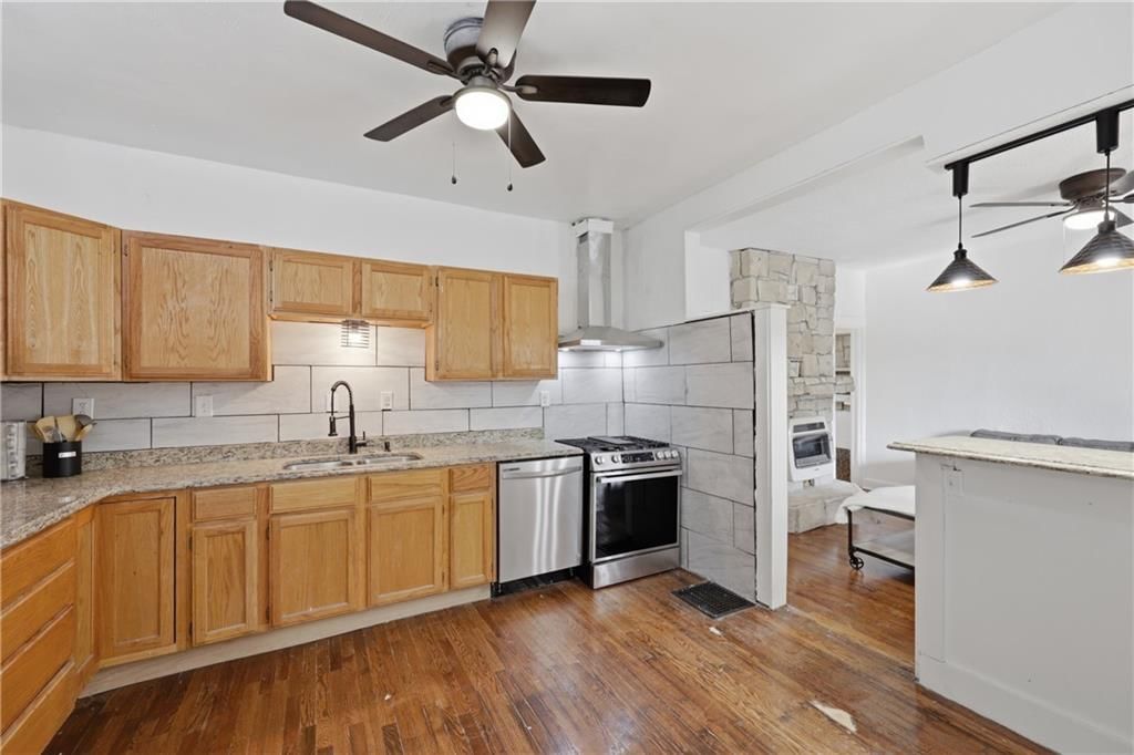 4319 E 56 Street — photo 10