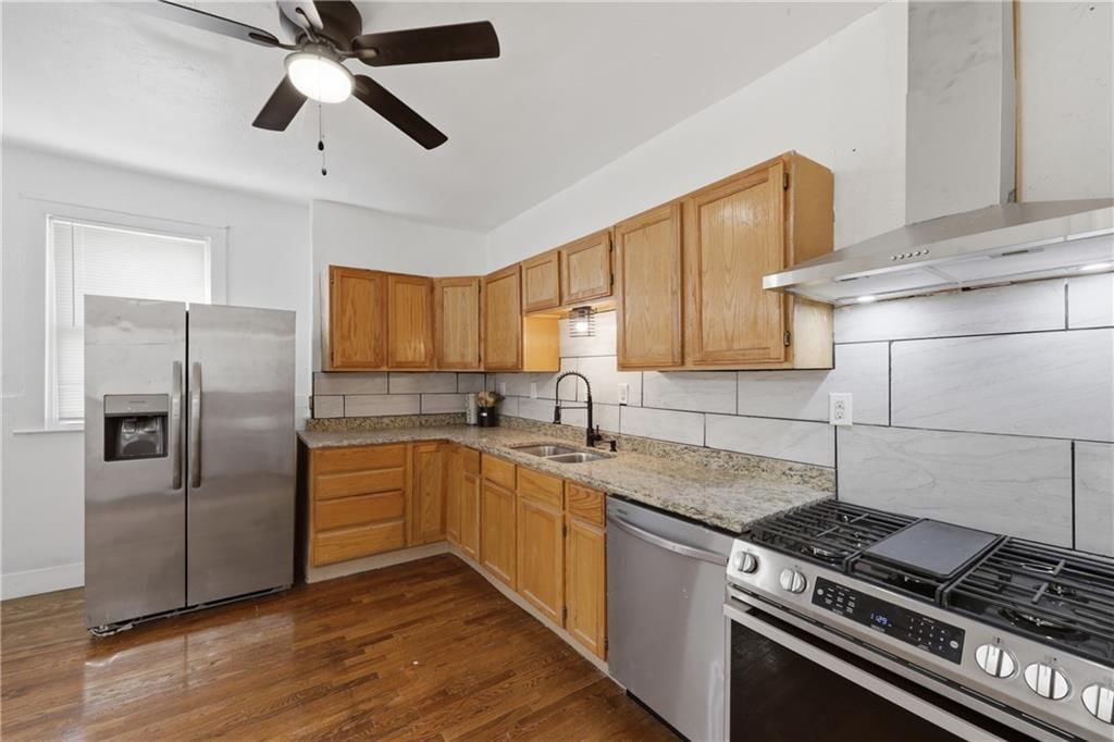 4319 E 56 Street — photo 11