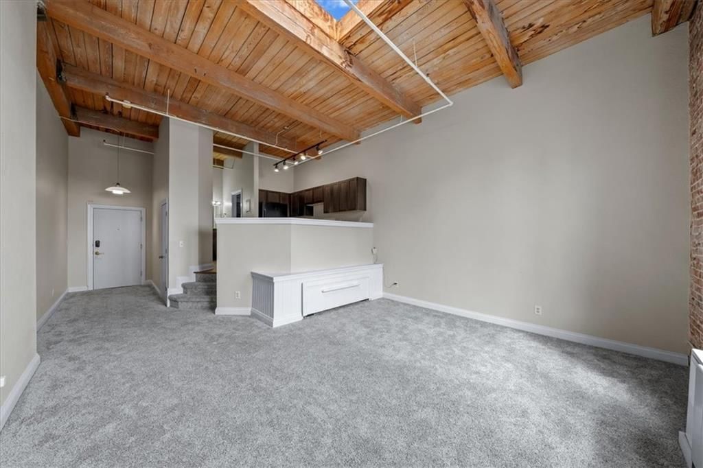 308 W 8th Street — photo 18