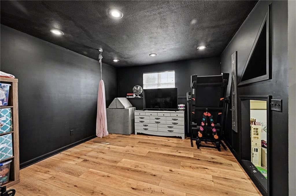 608 Castile Street — photo 22