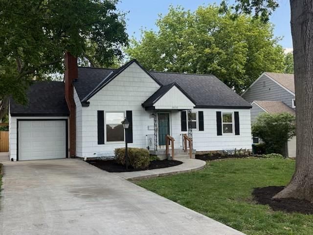 3010 W 47th Terrace, Westwood, KS