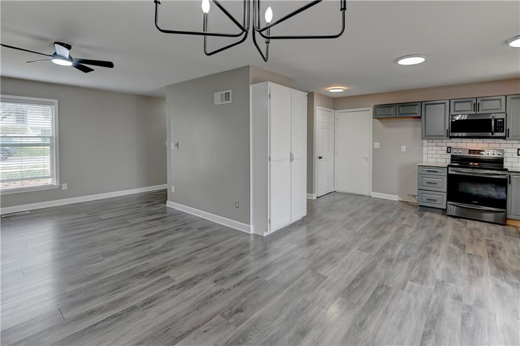 8020 N EVERTON Avenue — photo 12