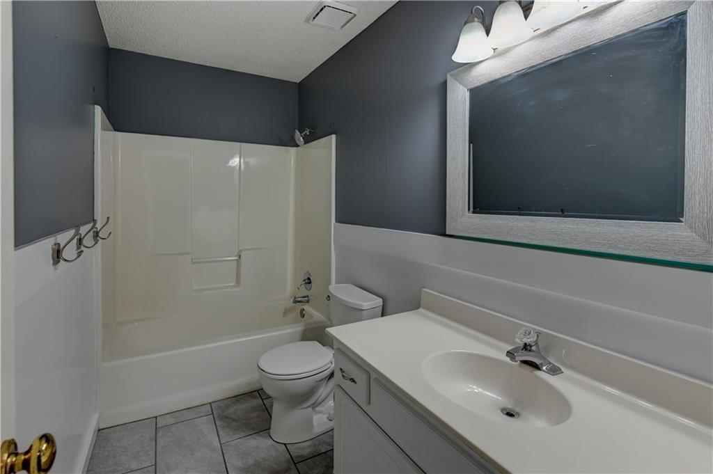 8020 N EVERTON Avenue — photo 23