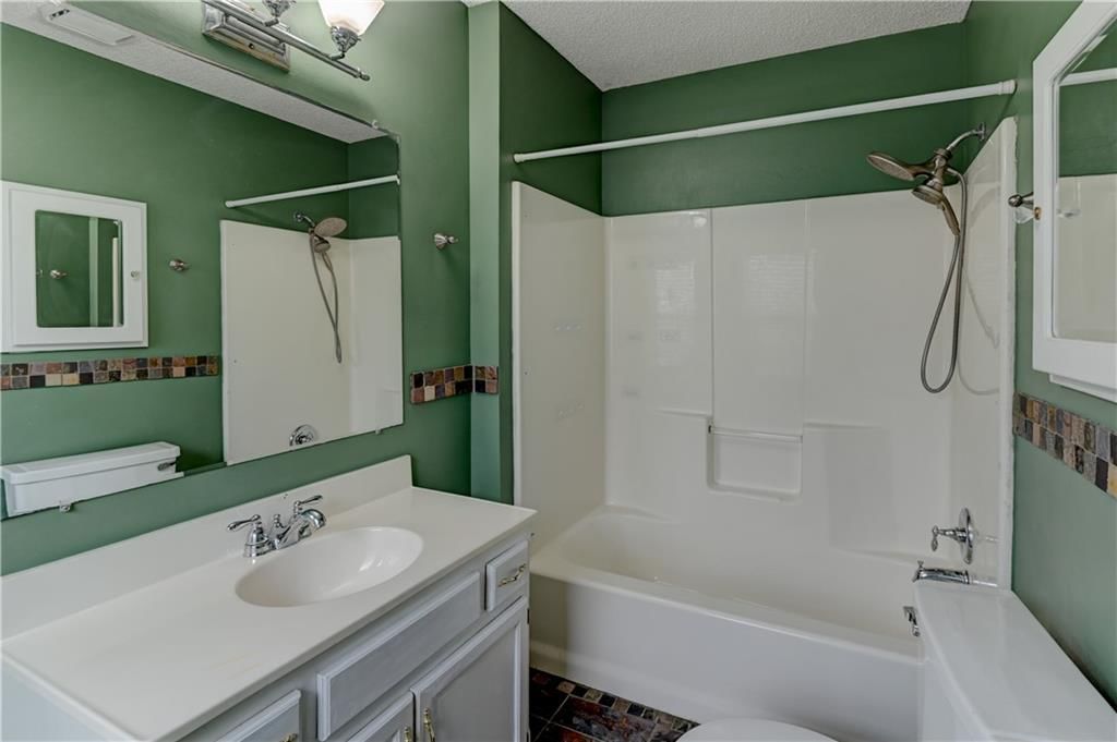 8020 N EVERTON Avenue — photo 34