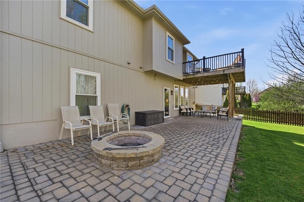 10608 NE 102nd Terrace — photo 37