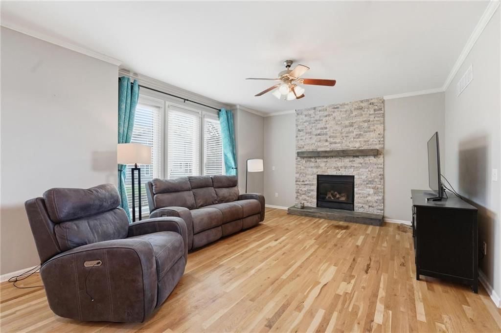 13107 W 137th Court — photo 4