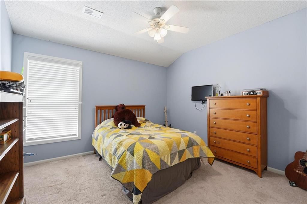 13107 W 137th Court — photo 10