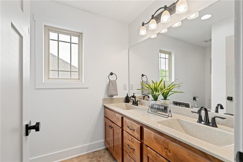 22359 W Cedar Street — photo 18