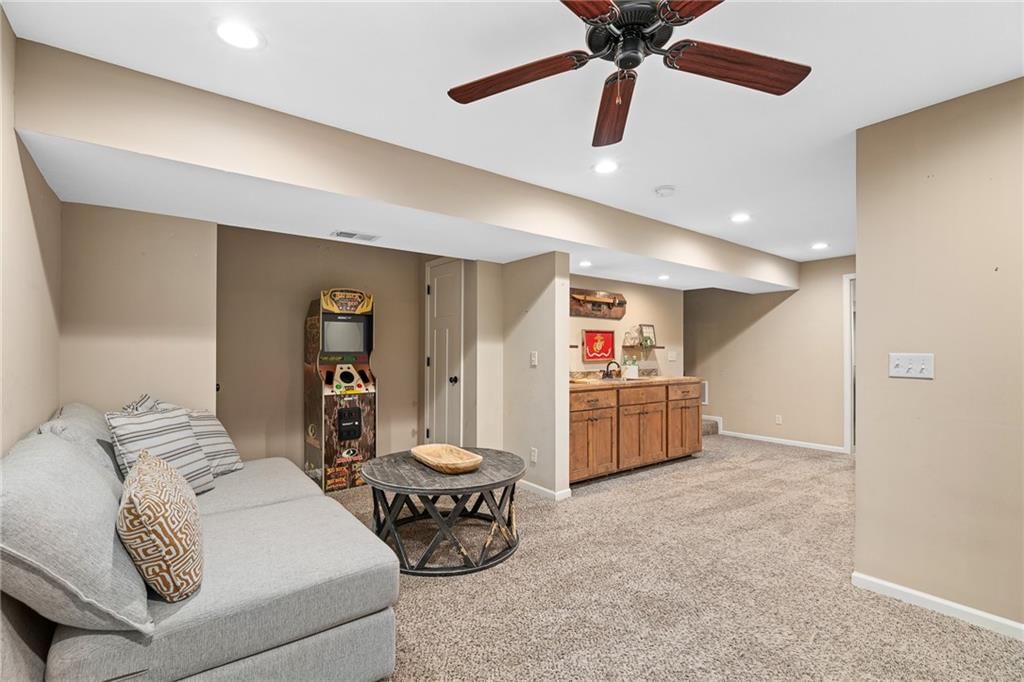 22359 W Cedar Street — photo 20