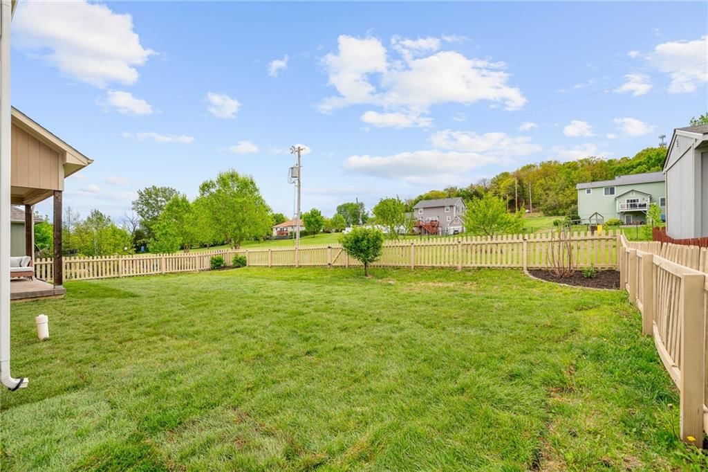 22359 W Cedar Street — photo 30