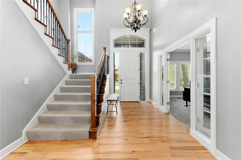 1021 SW Drake Circle — photo 5