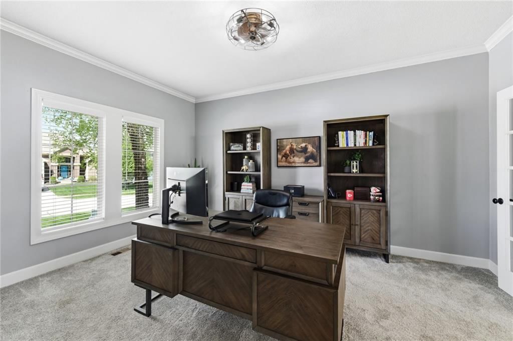 1021 SW Drake Circle — photo 11