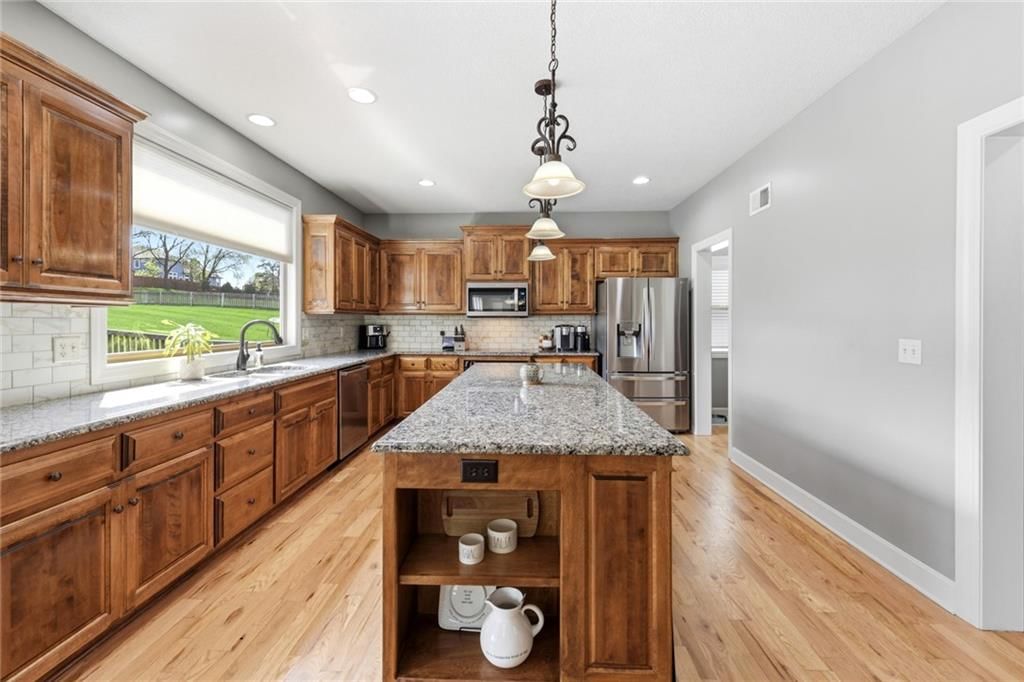 1021 SW Drake Circle — photo 17
