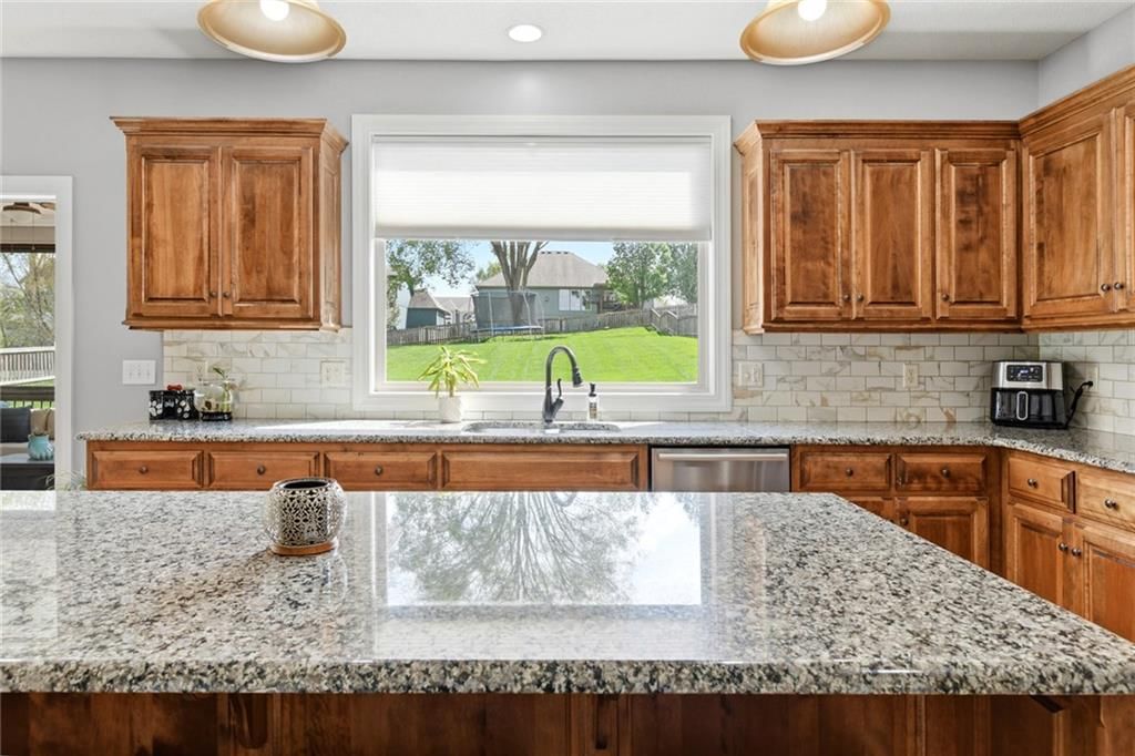 1021 SW Drake Circle — photo 19