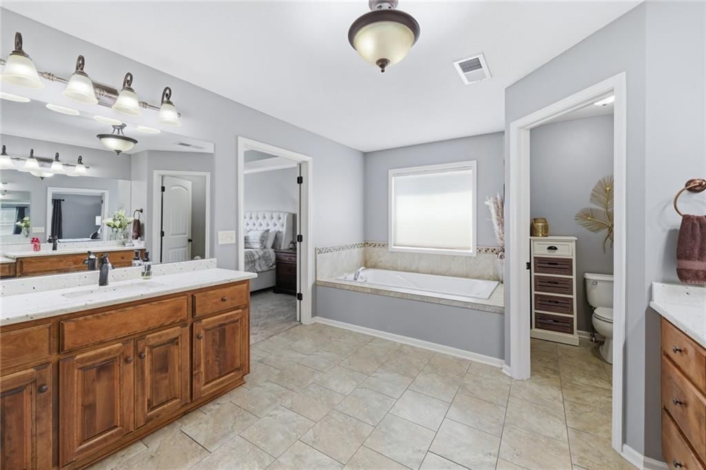 1021 SW Drake Circle — photo 37