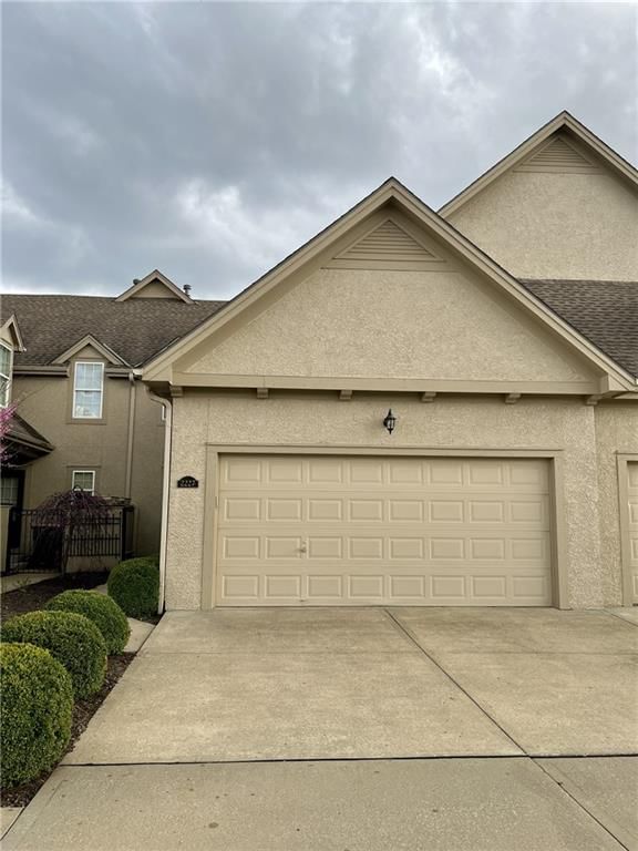 2227 NE 107th Terrace, Kansas City, MO